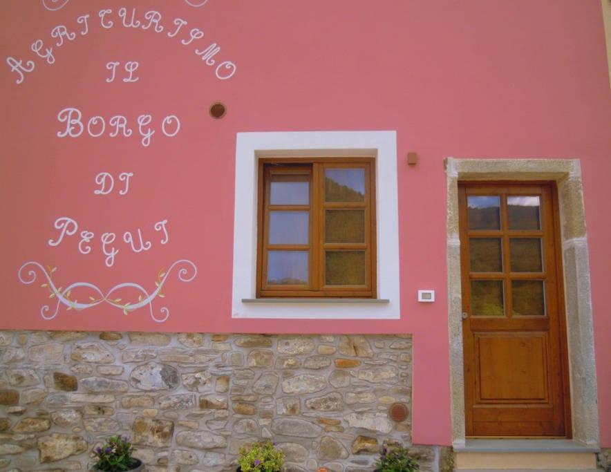 Bolano Il Borgo Di Peguiヴィラ エクステリア 写真